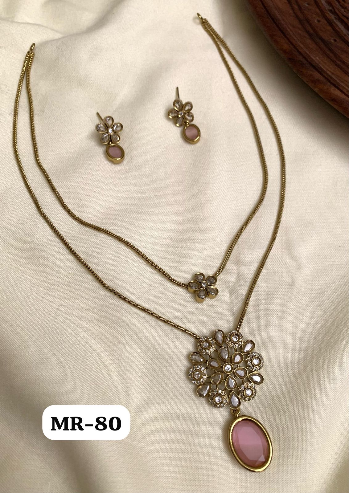 Pink Elegant 2 Layer Pendant Chain With Earrings