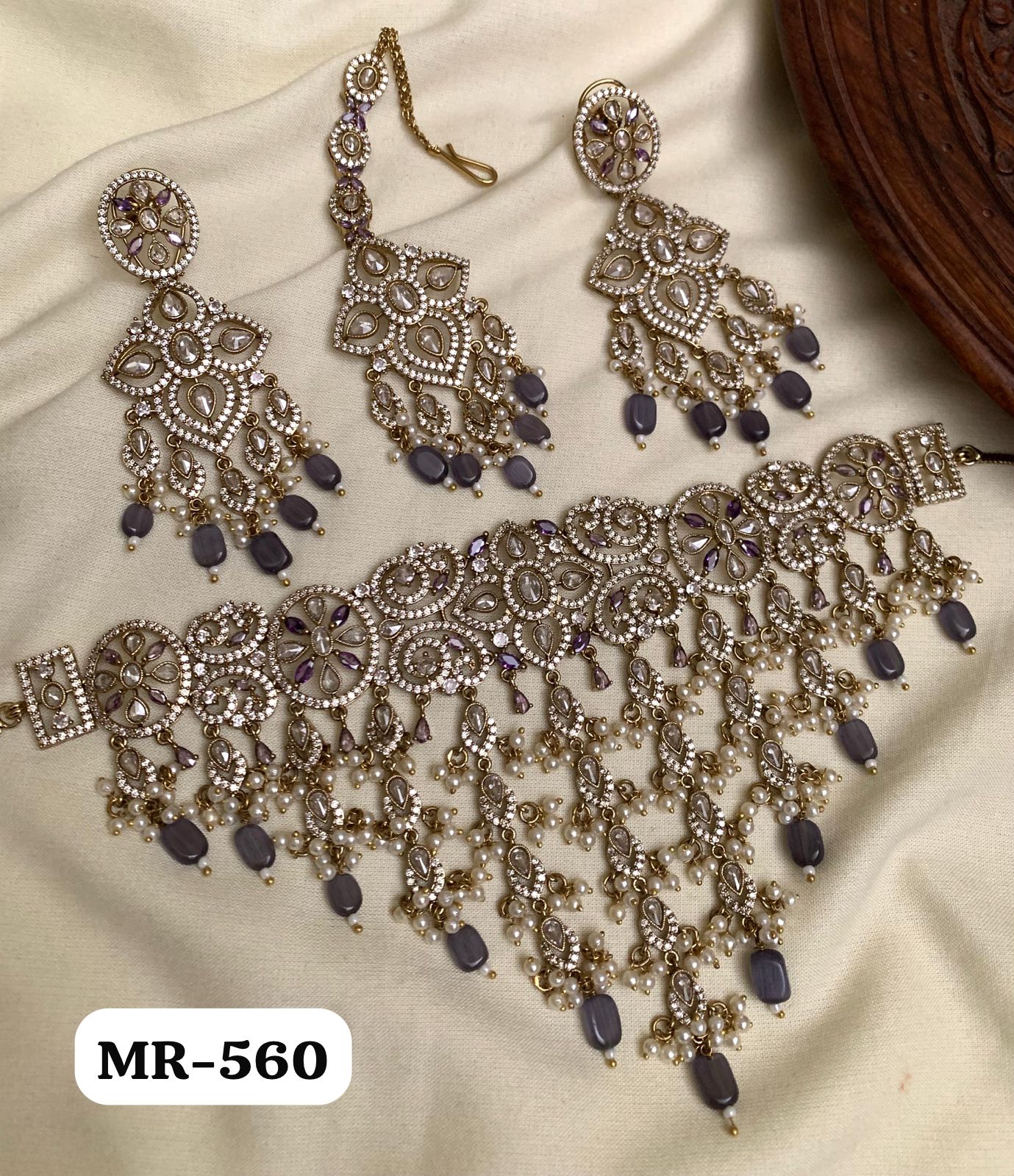 PURPLE AD STONE LAYERED CHOKER WITH MAANG TIKKA AND EARRINGS