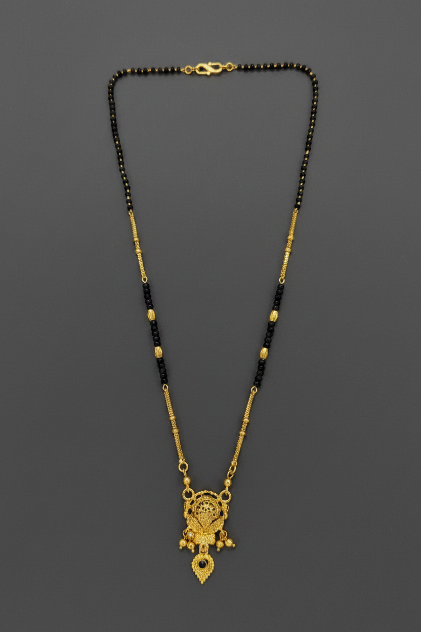 Gold Pendant mangalsutra 