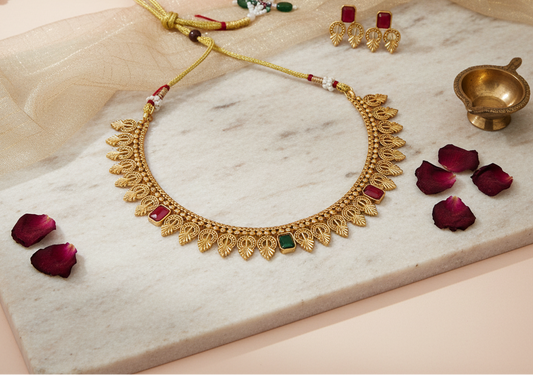 Gold Replica Leaf Necklace