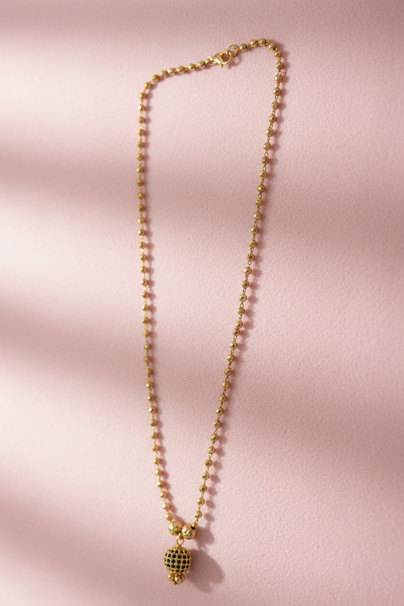 Gold ball stone chain