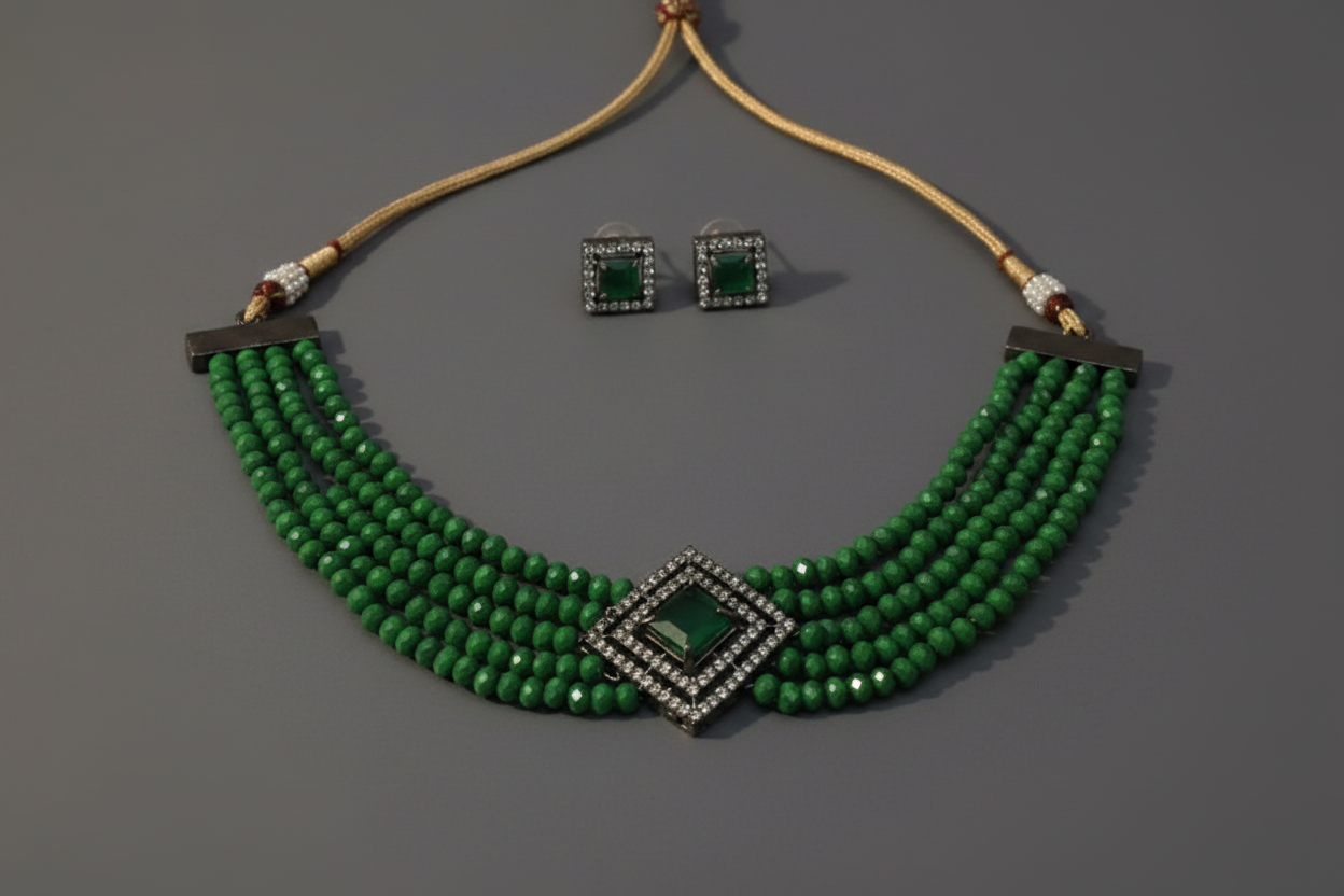 Green Four Layered Choker