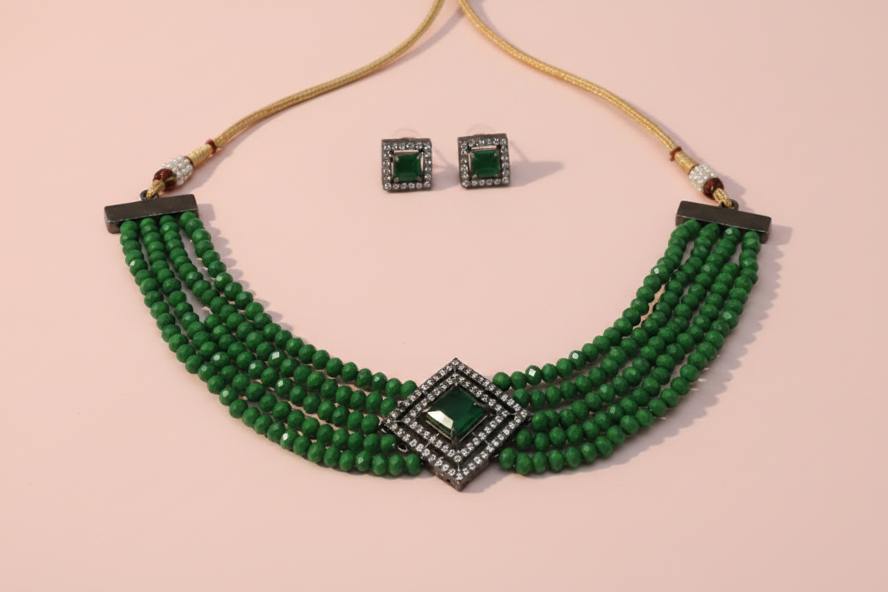 Green Four Layered Choker