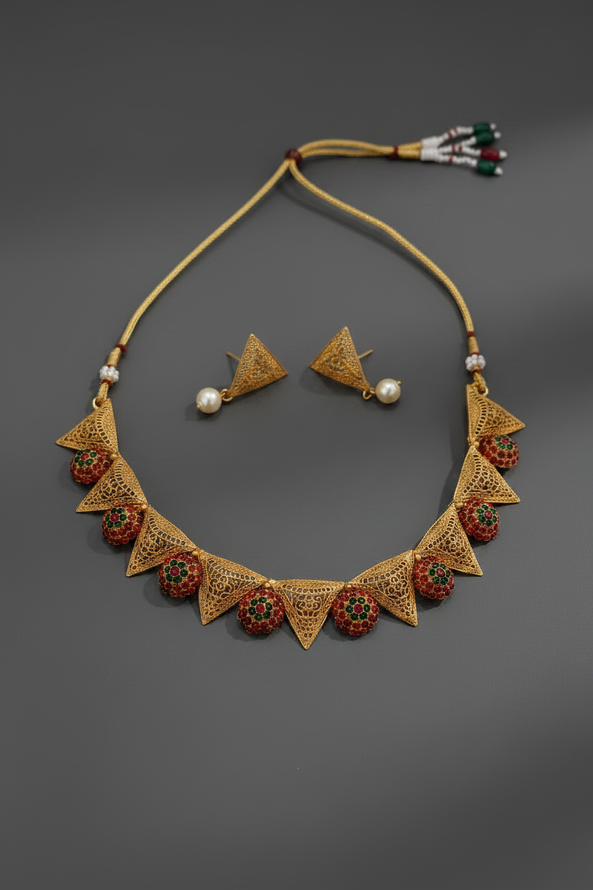 Inverted Triangle Matte Necklace 