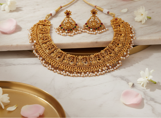 Matte-Lakshmi-Necklace
