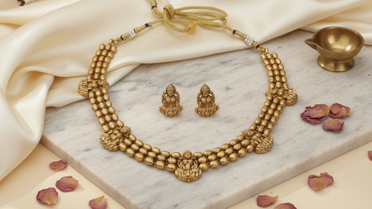 Matte Lakshmi Choker