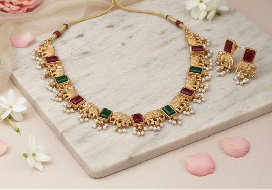 Multi Elephant Kemp Necklace