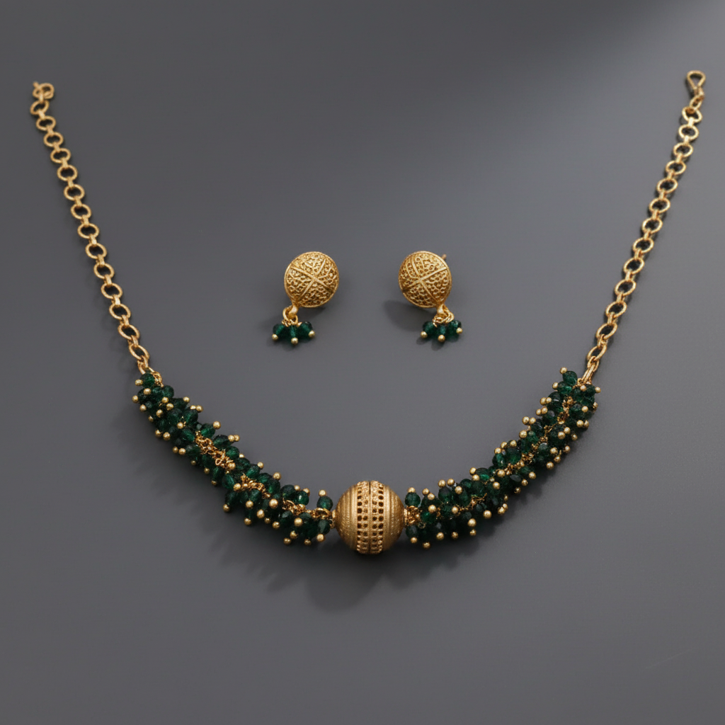 Necklace Green matte crystal