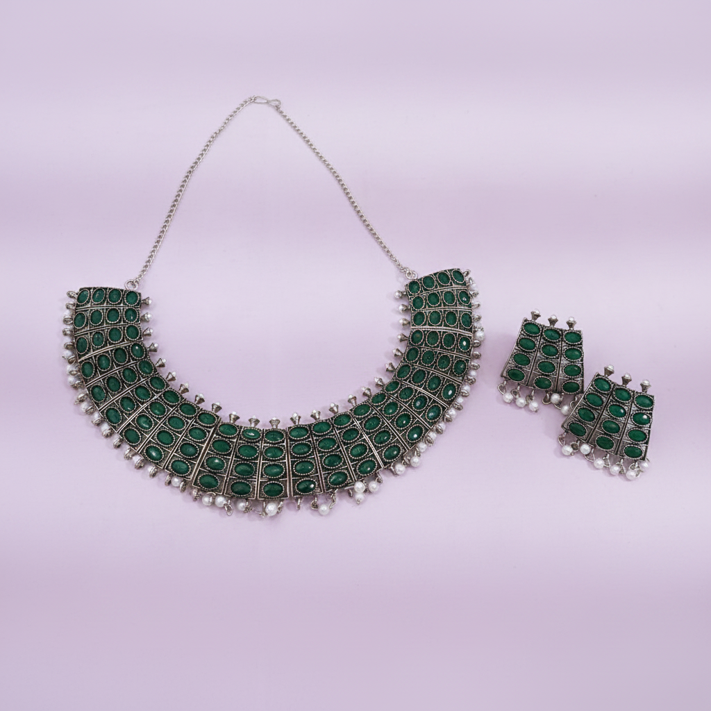Oxidised silver Necklace Green