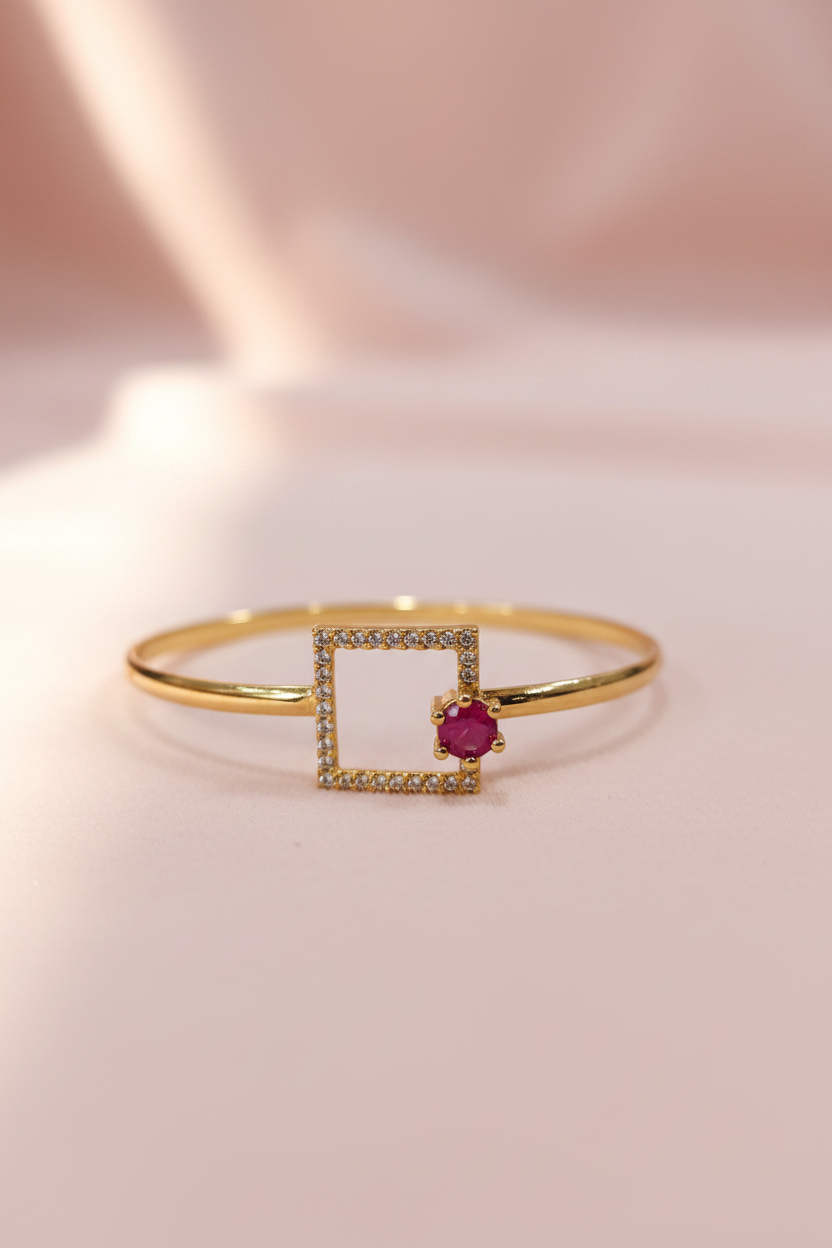 Square Gold Replica Bracelet 