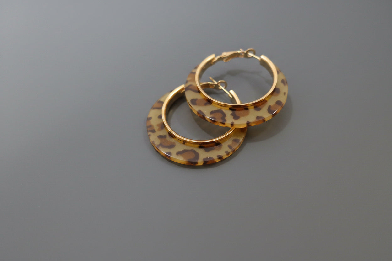 animal_hoop_earrings