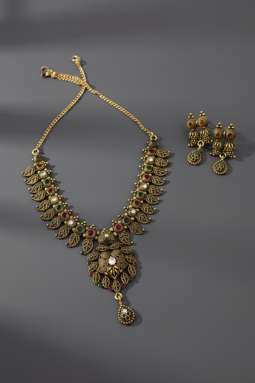 antique__mango__necklace