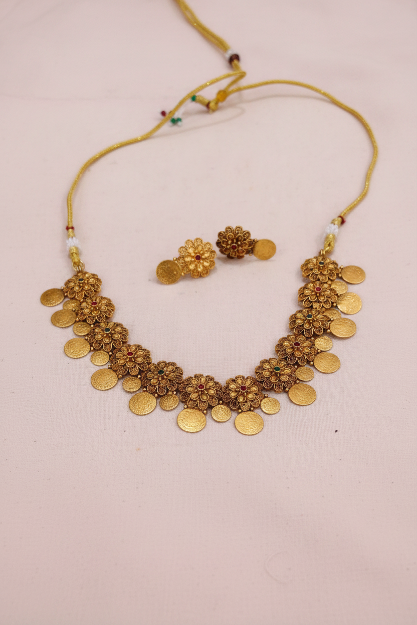 antique_necklace