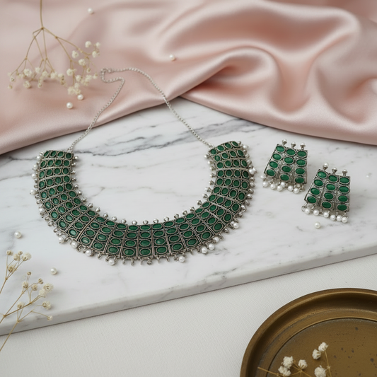 Emerald Oxidised Necklace 