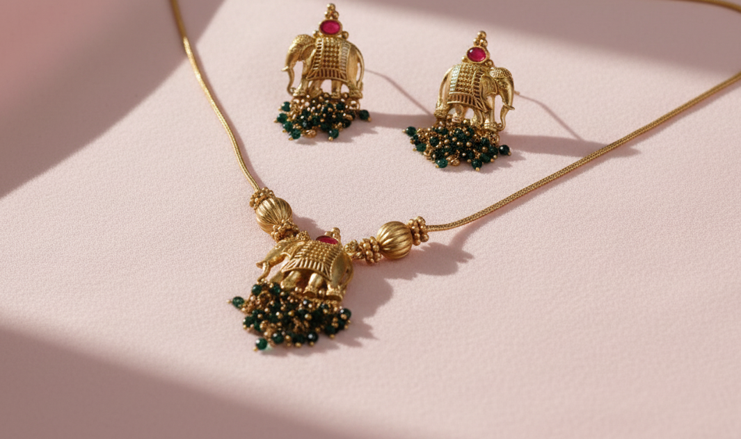 green crystal elephant chain 