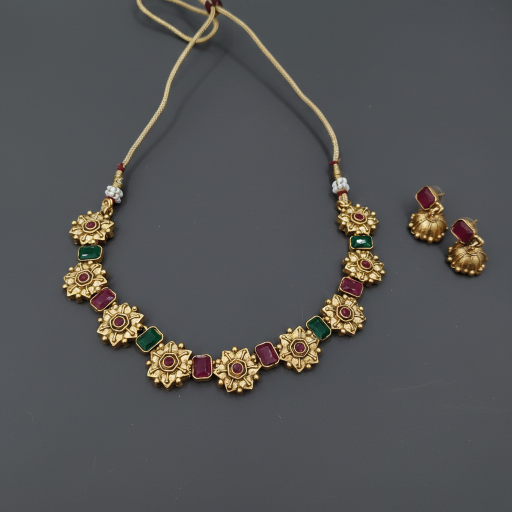 Green Floral Matte Necklace 