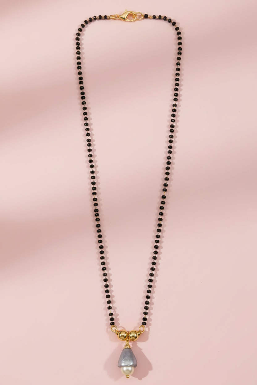 pendant__mangalsutra