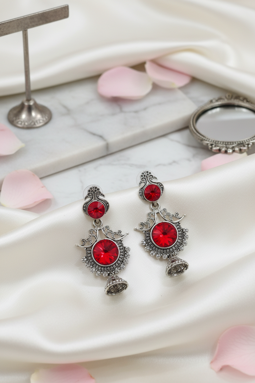 red_black_metal_earrings