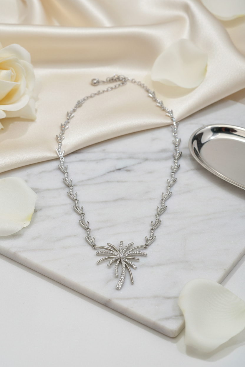 silver_ad_necklace